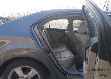 2010 Acura Tsx 2.4 from USA, damaged, VIN JH4CU2F6XAC037001